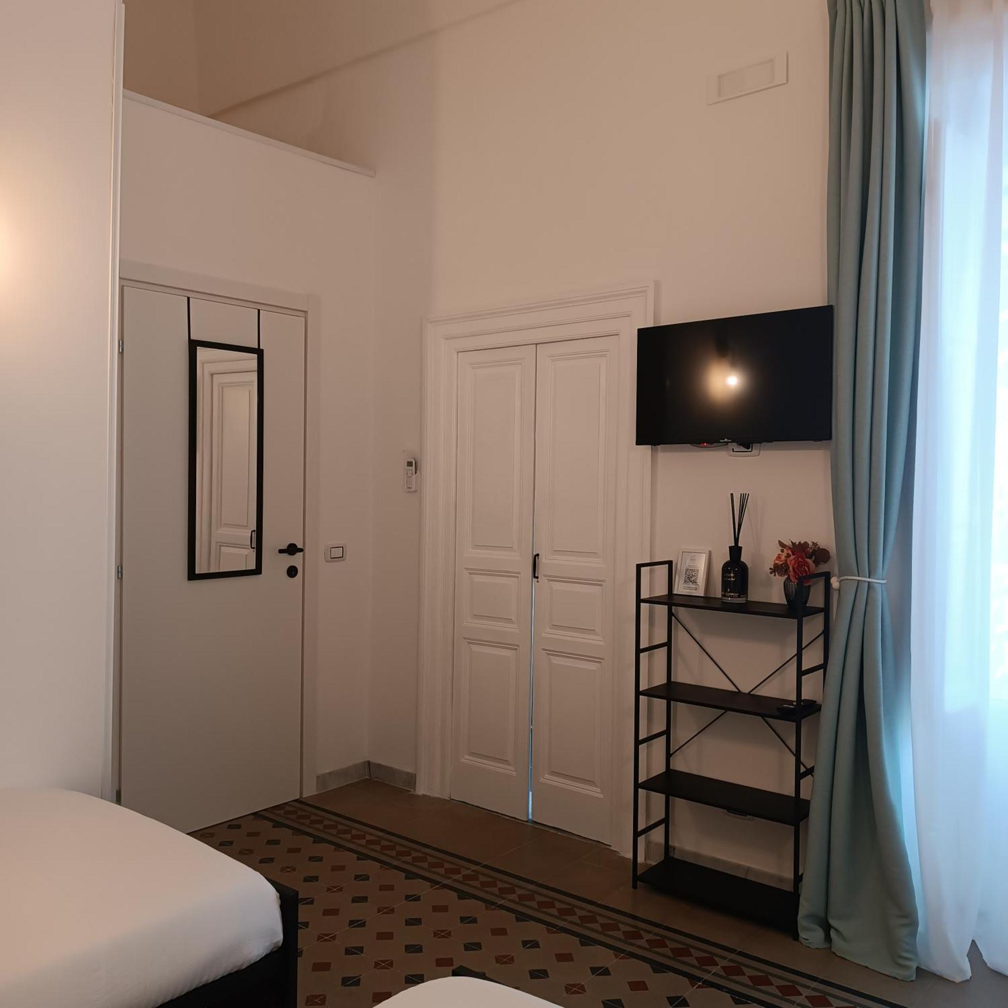 Dimora Tarantina Taranto Exterior foto